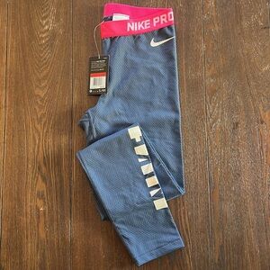 NWT Nike Pro Warm legging